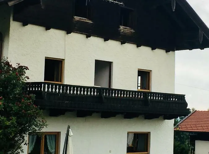 Bauernhaus Dhillon